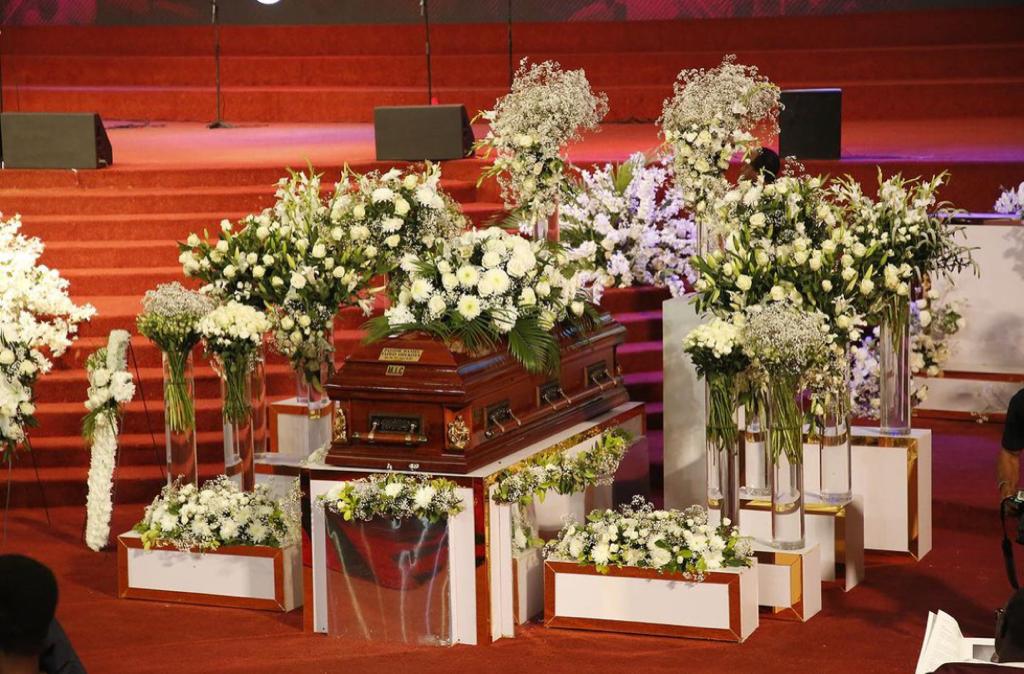 Pastor Taiwo Odukoya Buried In Lagos