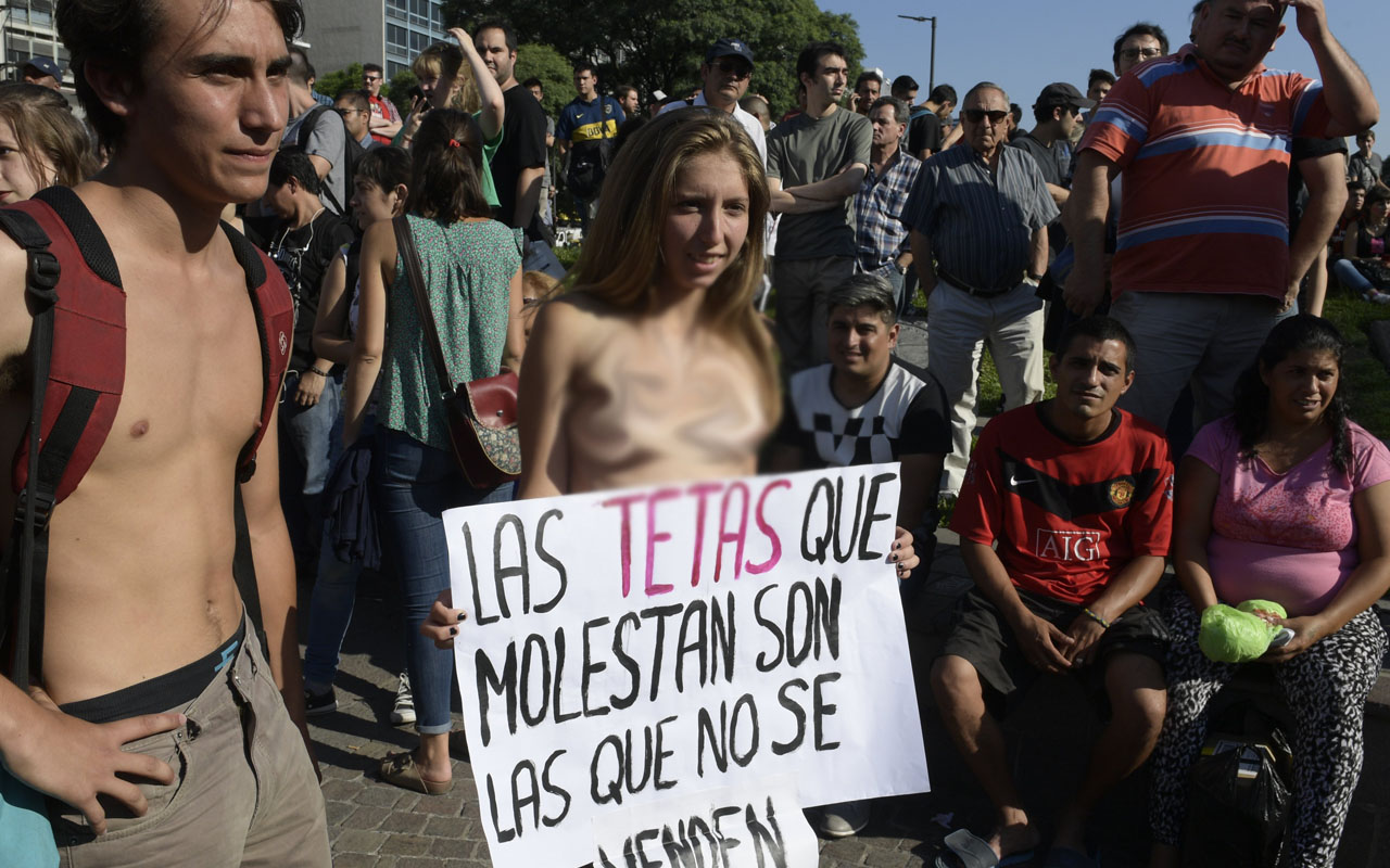 протест голых женщинах фото 111