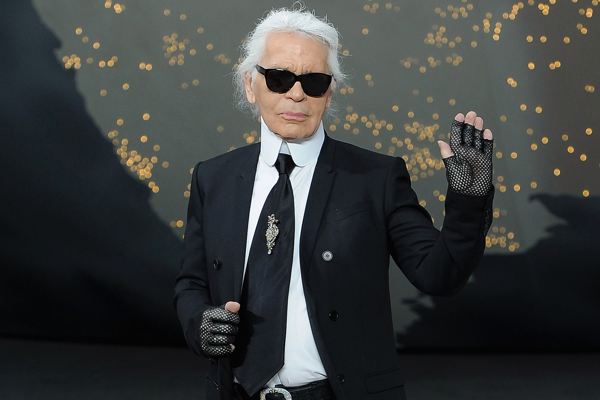 Iconic Fashion Designer, Karl Lagerfeld Dies at 85 - SIGNAL